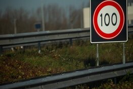Snelheidsverlaging op de snelweg: de borden zijn leidend