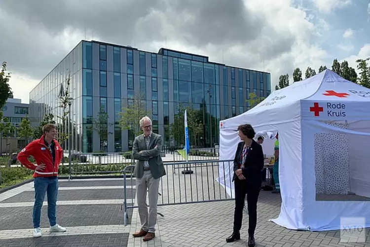 Mobiele testunit voor coronavirus in Naaldwijk