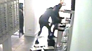 Gezocht: Inbraak opticien Wateringen