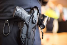 Politie lost twee waarschuwingsschoten bij aanhouding