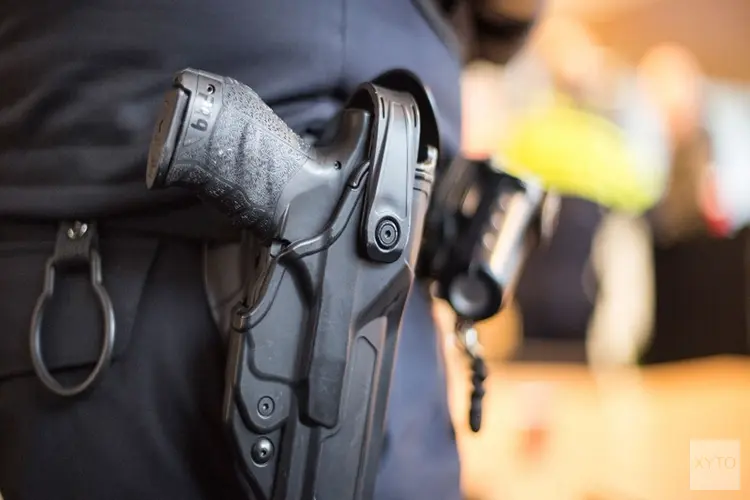 Politie lost twee waarschuwingsschoten bij aanhouding
