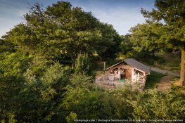 Arnhemse startup Glampings.com krijgt boost van €1 miljoen: founders van o.a. KNAB / Albelli investeren in snelgroeiend boekingsplatform