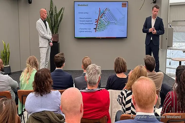 Werkbezoek voor Flora Campus Westland: Statenleden krijgen een kijkje in toekomst Floragebied