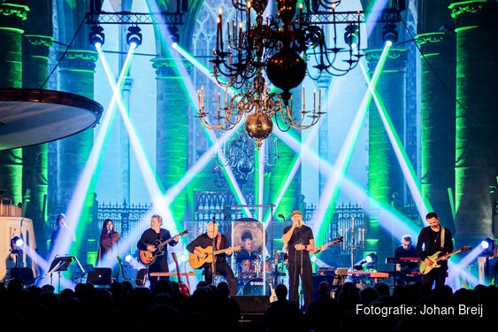 Ode Aan Pink Floyd & Roger Waters in de Nieuwe Kerk Den Haag!