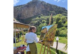 Van het Westland naar Algerije: kunstenaar Elise Eekhout exposeert op internationaal podium