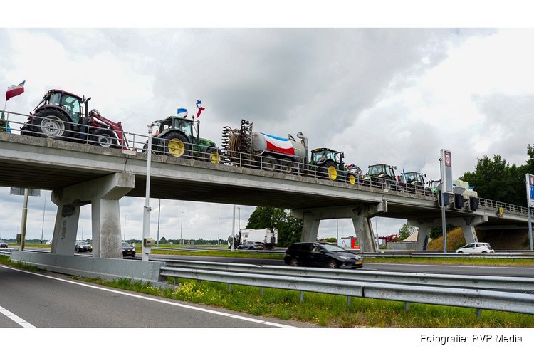 Strafrechtelijke handhaving landbouwvoertuigen op snelwegen bij demonstraties